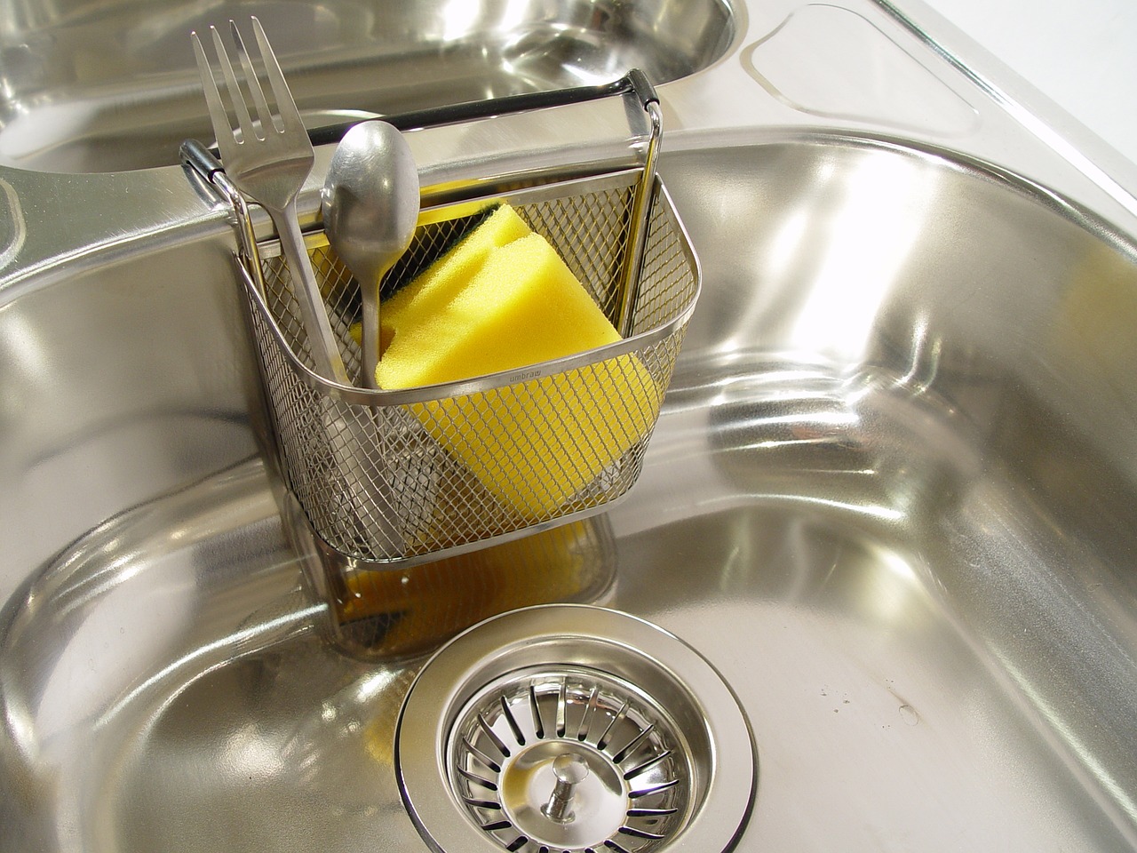 3 Essential Bakeware Sets Every Baker Should Own