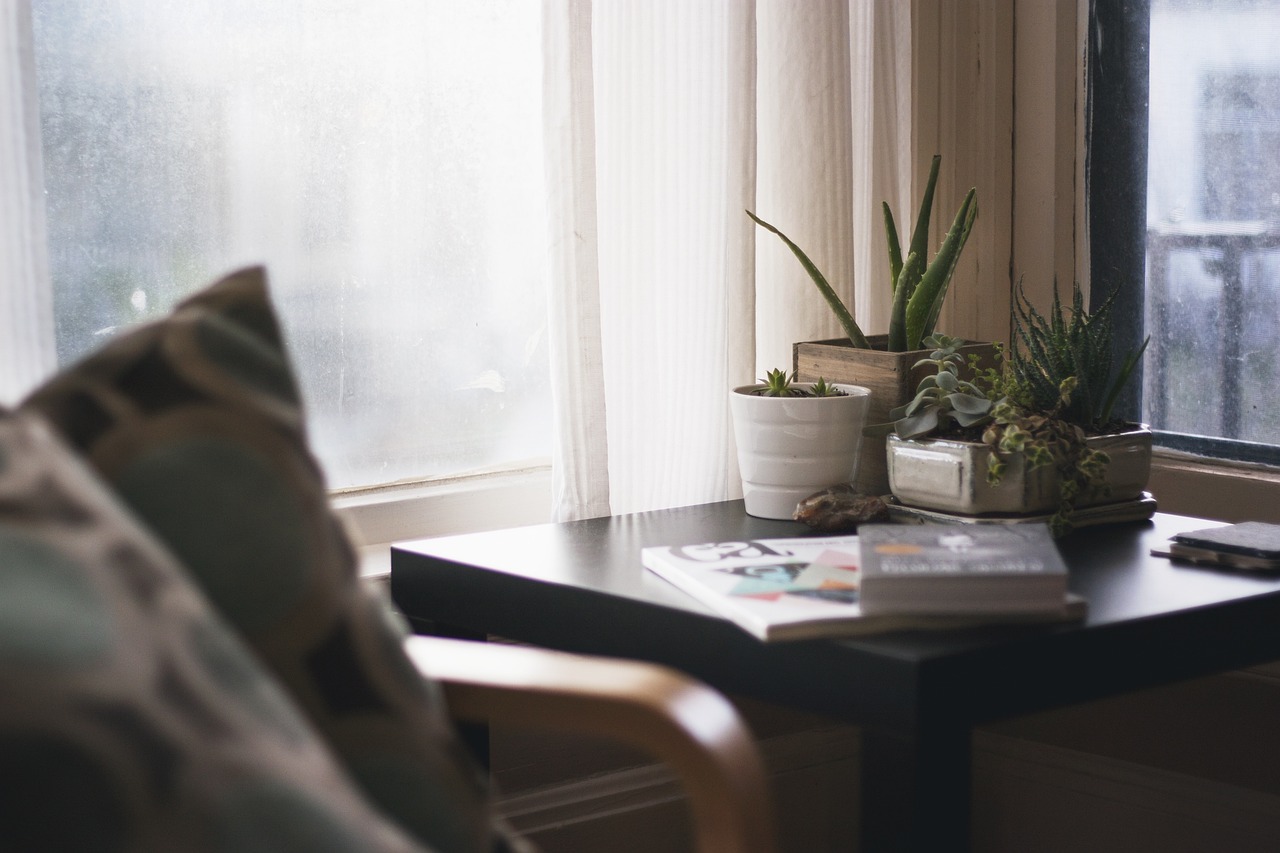 discover the essential bedroom appliances that enhance comfort and convenience in your personal space. from smart alarms to innovative lighting solutions, explore how the right gadgets can transform your bedroom into a cozy retreat.